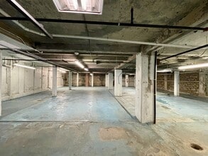 407 Grand Blvd, Kansas City, MO for lease Interior Photo- Image 2 of 4