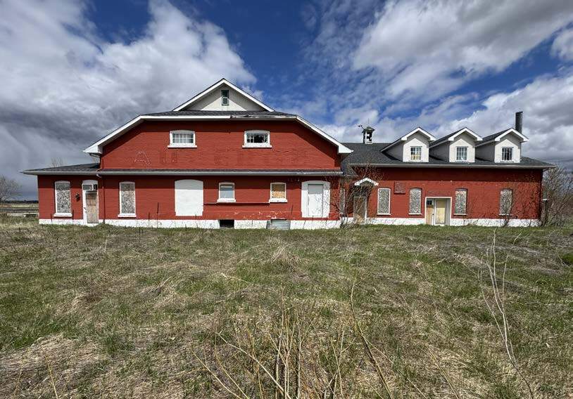 305 Rang Du Pays-Brulé, Saint-Célestin, QC à vendre - Photo du bâtiment - Image 2 de 7
