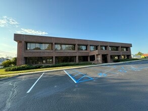 1400 Youngs Ave, Southold, NY for lease Building Photo- Image 2 of 3