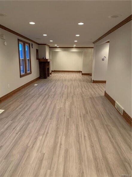 1357 Hertel Ave, Buffalo, NY for lease - Building Photo - Image 2 of 5