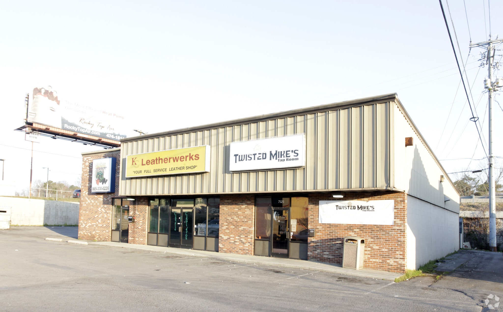 7125-7129 Kingston Pike, Knoxville, TN for lease Primary Photo- Image 1 of 9
