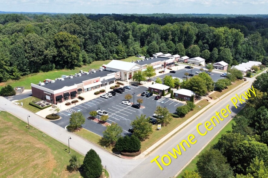 115 Towne Center Pky, Hoschton, GA for lease - Building Photo - Image 1 of 6