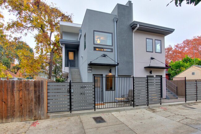 More details for 1413-1415 Victorian Aly, Sacramento, CA - Multifamily for Sale