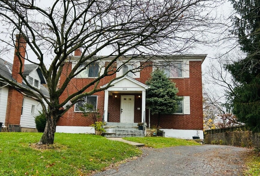 808 Schiff Ave, Cincinnati, OH for sale - Primary Photo - Image 1 of 13