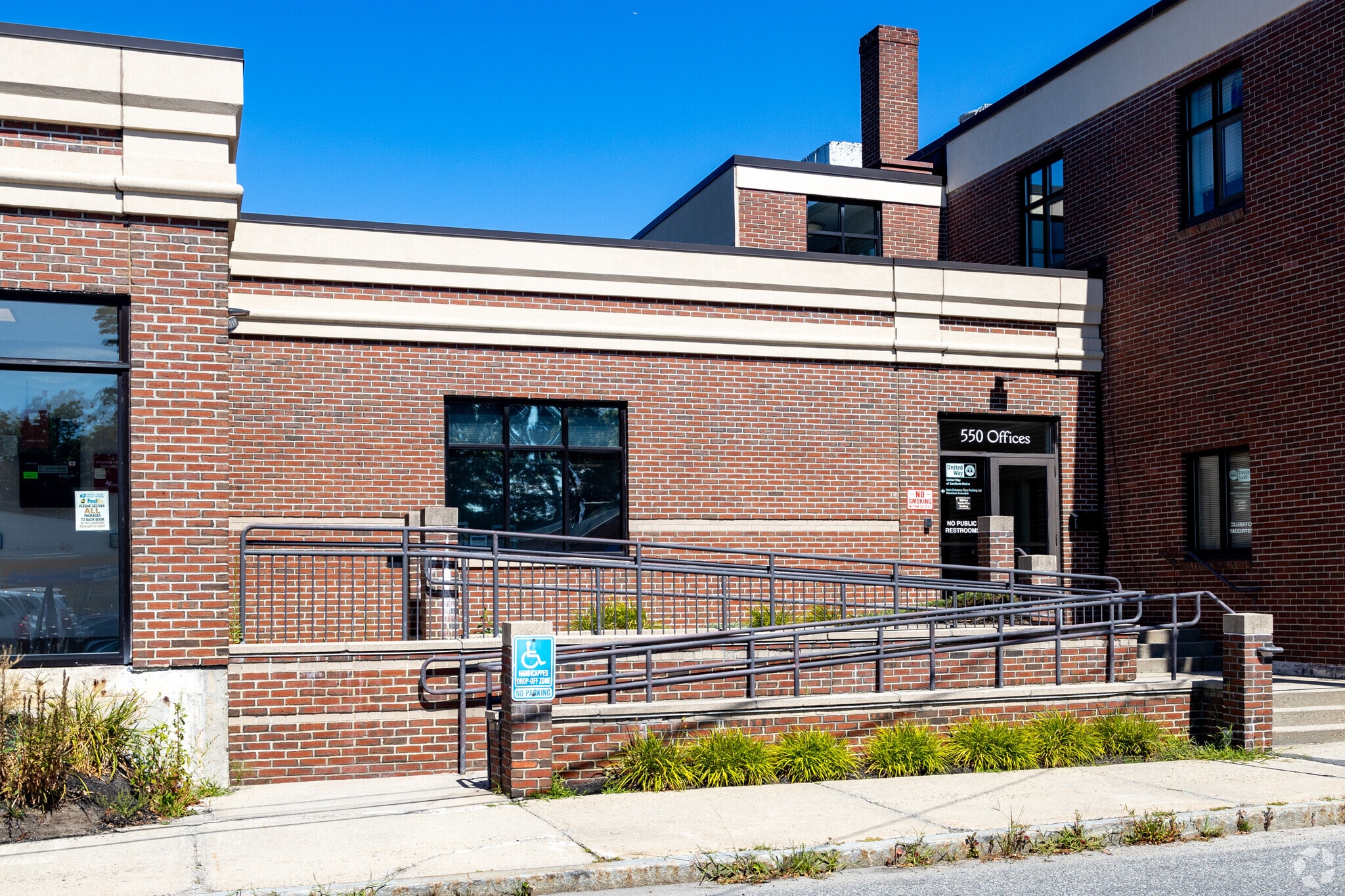 550 Forest Ave, Portland, ME for lease Primary Photo- Image 1 of 36