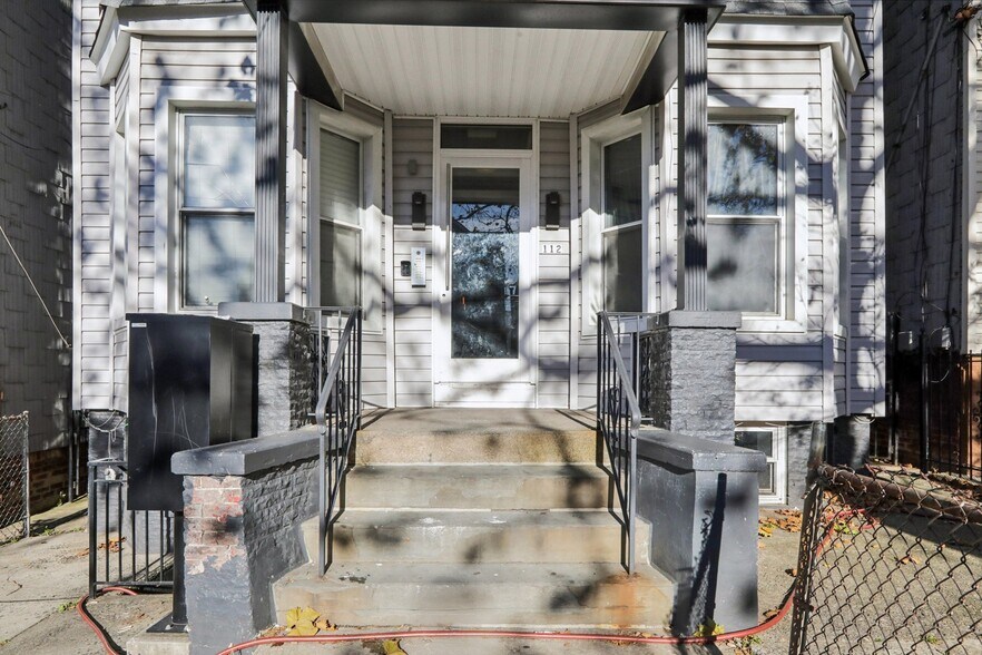 112 Duncan Ave, Jersey City, NJ à vendre - Photo du bâtiment - Image 3 de 43