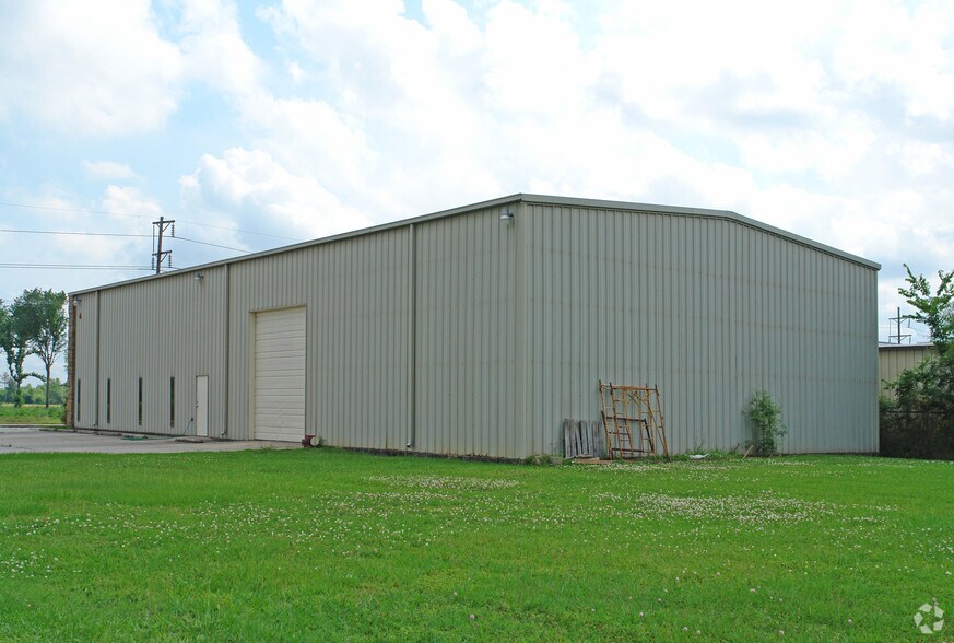 4950 Washington Blvd, Beaumont, TX à louer - Photo du bâtiment - Image 2 de 41