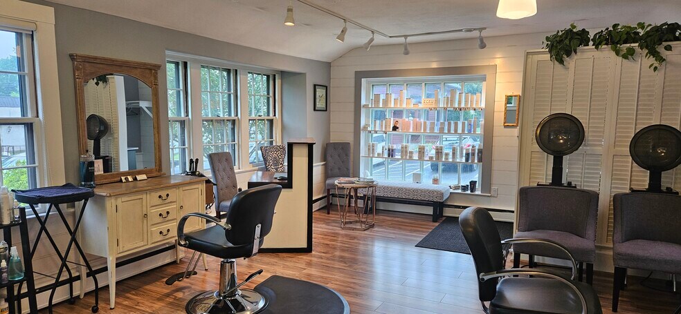 1-3 Brick Walk Ln, Farmington, CT à louer - Photo intérieure - Image 3 de 4