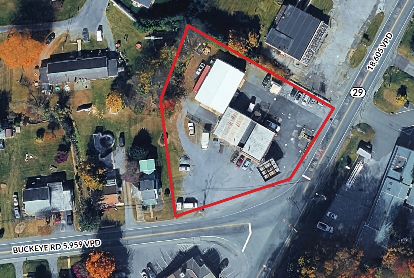 4094 Chestnut St, Emmaus, PA à louer - Photo du bâtiment - Image 2 de 9