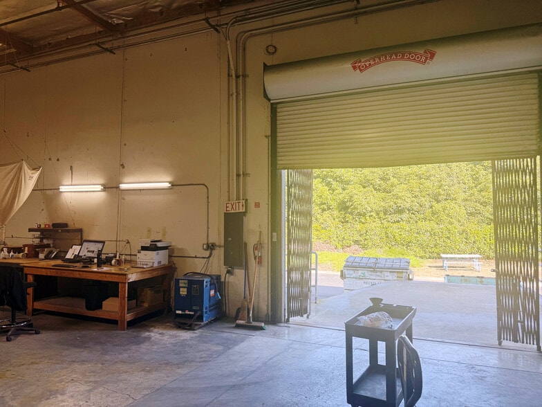 6383 Rose Ln, Carpinteria, CA à louer - Photo intérieure - Image 2 de 28