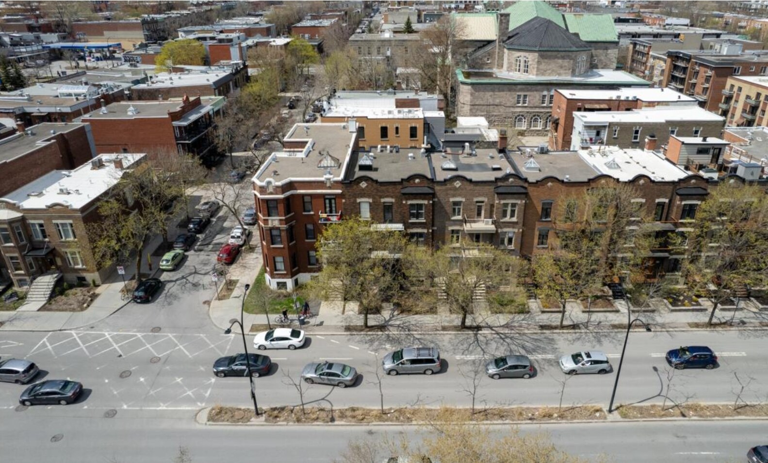 461 Boul Saint-Joseph E, Montréal, QC for sale Primary Photo- Image 1 of 1