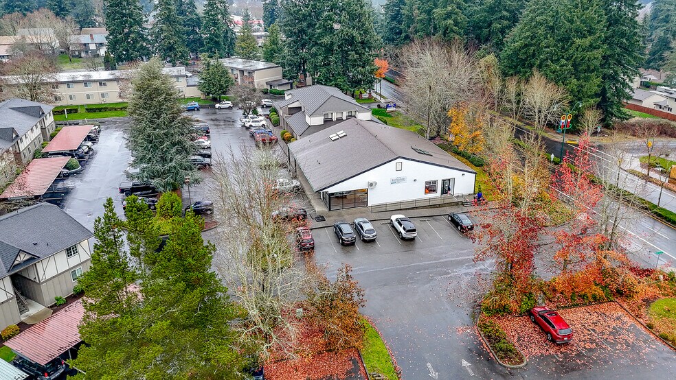 4620 Bridgeport Way W, University Place, WA à louer - Photo du bâtiment - Image 2 de 8