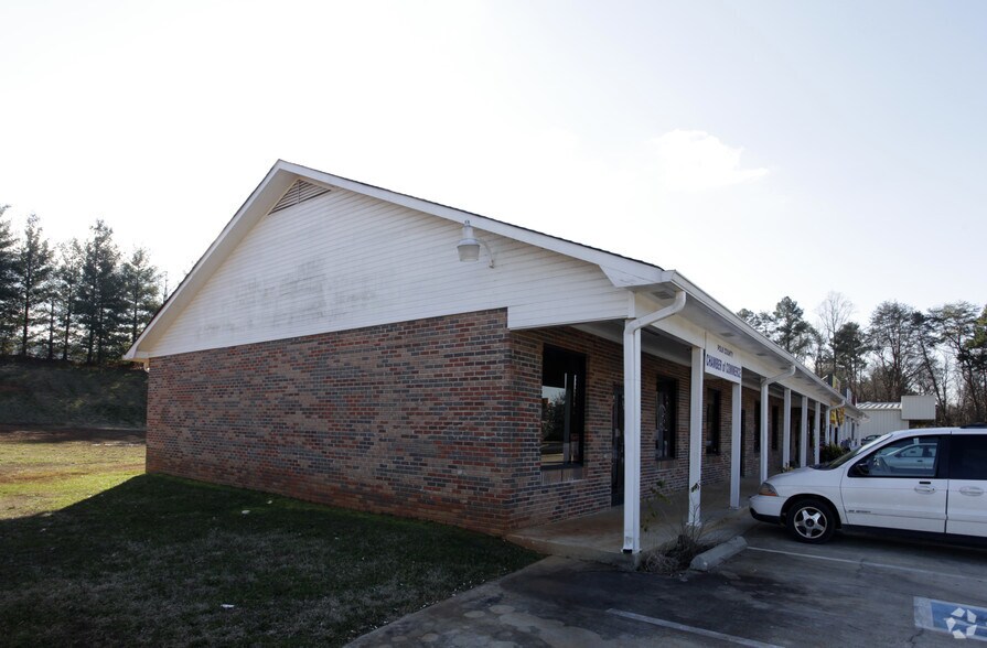 6176 Highway 411, Benton, TN à louer - Photo du bâtiment - Image 3 de 3