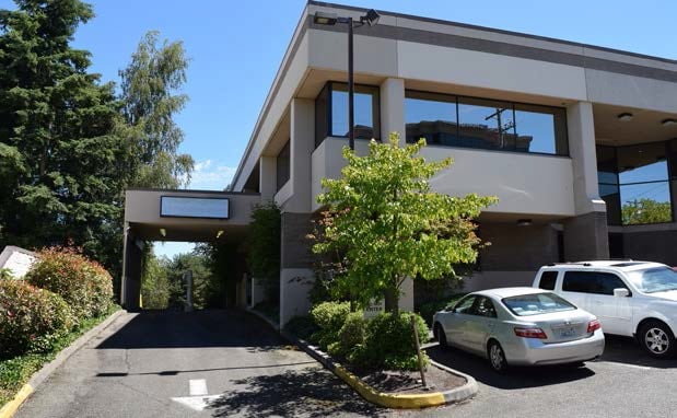 19009 33rd Ave W, Lynnwood, WA à louer - Photo du bâtiment - Image 3 de 3