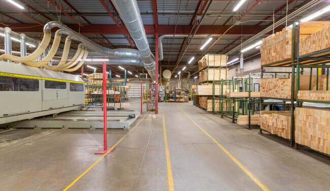 Plus de détails pour 888 Guelph St, Kitchener, ON - Bureau, Industriel à louer