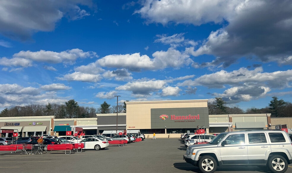 875-977 Merriam Ave, Leominster, MA for lease - Building Photo - Image 3 of 6