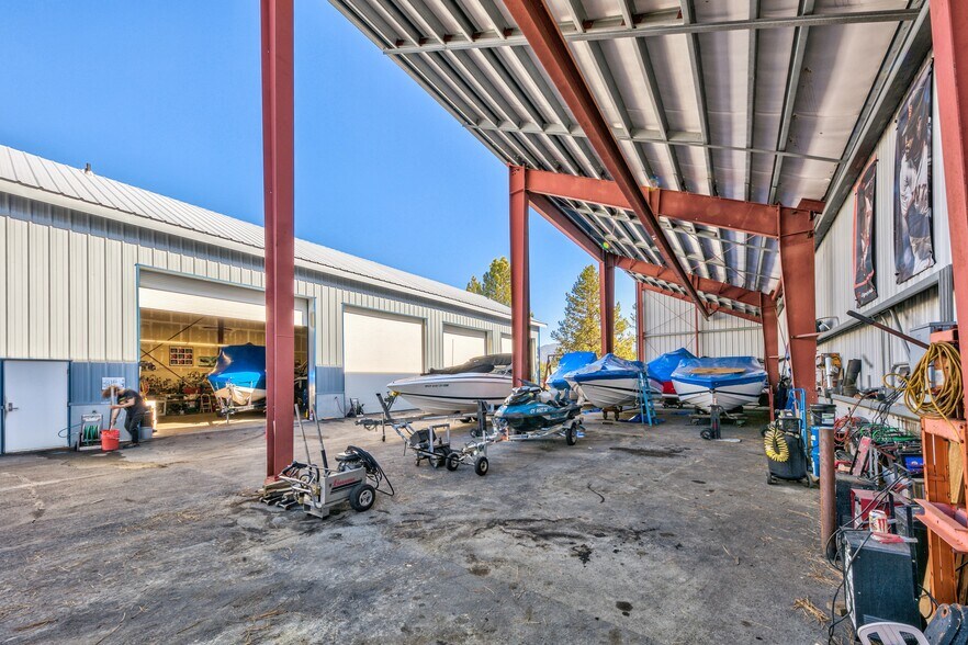1630 Shop St, South Lake Tahoe, CA à vendre - Photo du bâtiment - Image 3 de 7