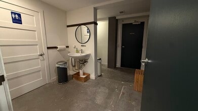 211 N Main St, Taylor, TX à louer Photo intérieure- Image 1 de 4