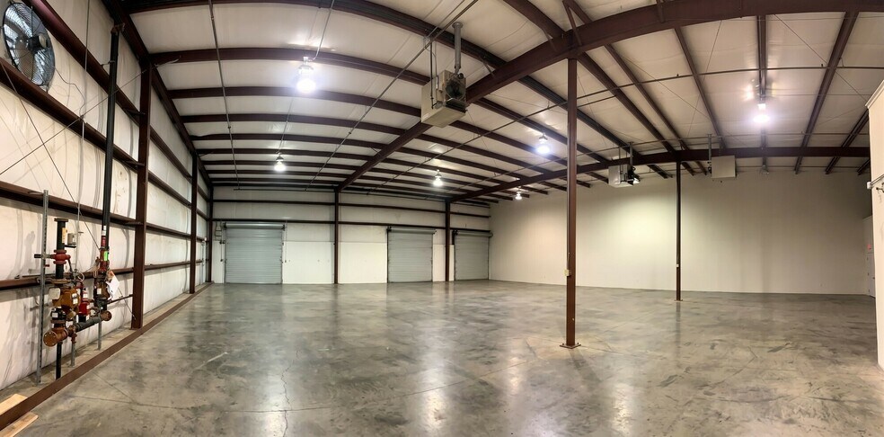 175 Andrew Dr, Stockbridge, GA for lease - Building Photo - Image 3 of 6