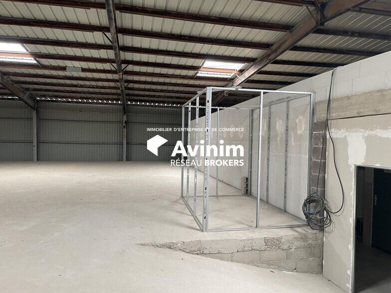 Industrial in Istres for lease - Interior Photo - Image 3 of 7