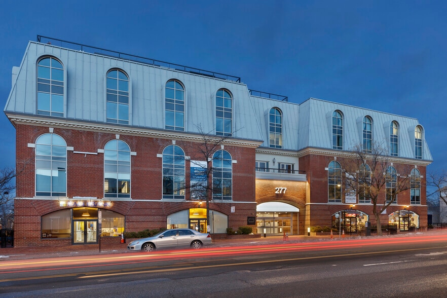 277 S Washington St, Alexandria, VA for lease - Building Photo - Image 1 of 28