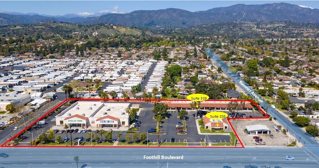 305-355 E Foothill Blvd, Pomona, CA à louer Aérien- Image 1 de 27