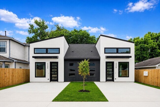 Plus de détails pour 4430 Knoxville Street #A-B, Houston, TX - Multi-résidentiel à vendre