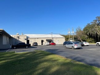 Plus de détails pour 14519 6th St, Dade City, FL - Local d'activités à louer