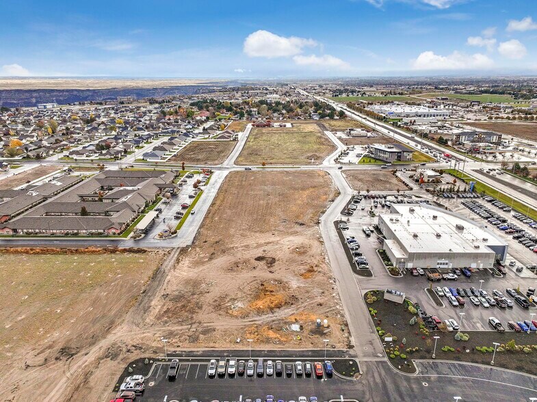 1809 Park View Dr, Twin Falls, ID for sale - Aerial - Image 2 of 5