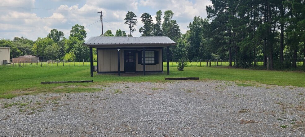 Allen Dr., Pollok, TX à vendre - Photo du bâtiment - Image 2 de 7