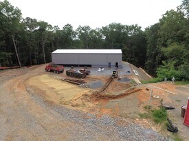 610 Hogan Pond Ln, Ball Ground GA - Services immobiliers commerciaux