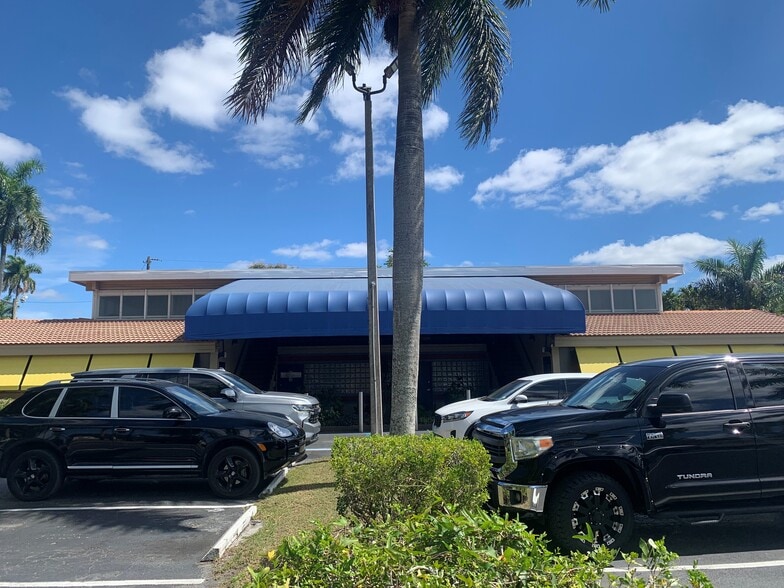 100 NE 15th St, Homestead, FL for lease - Building Photo - Image 2 of 6