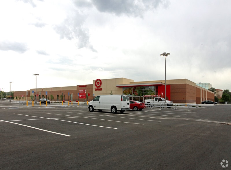 3333 S Tamarac Dr, Denver, CO à vendre - Photo principale - Image 1 de 1