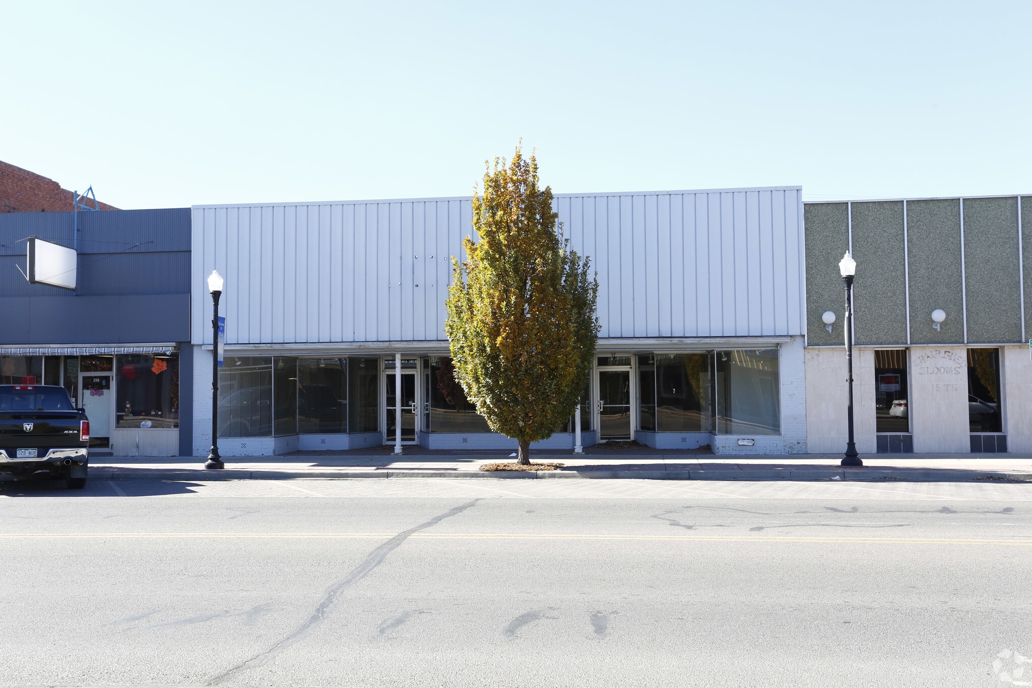 321 Main St, Fort Morgan, CO for sale Primary Photo- Image 1 of 20