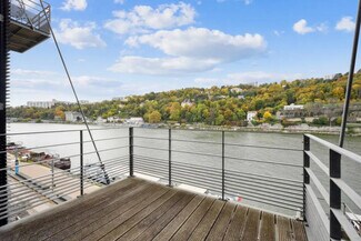 Plus de détails pour 45 Quai Rambaud, Lyon - Bureau à louer