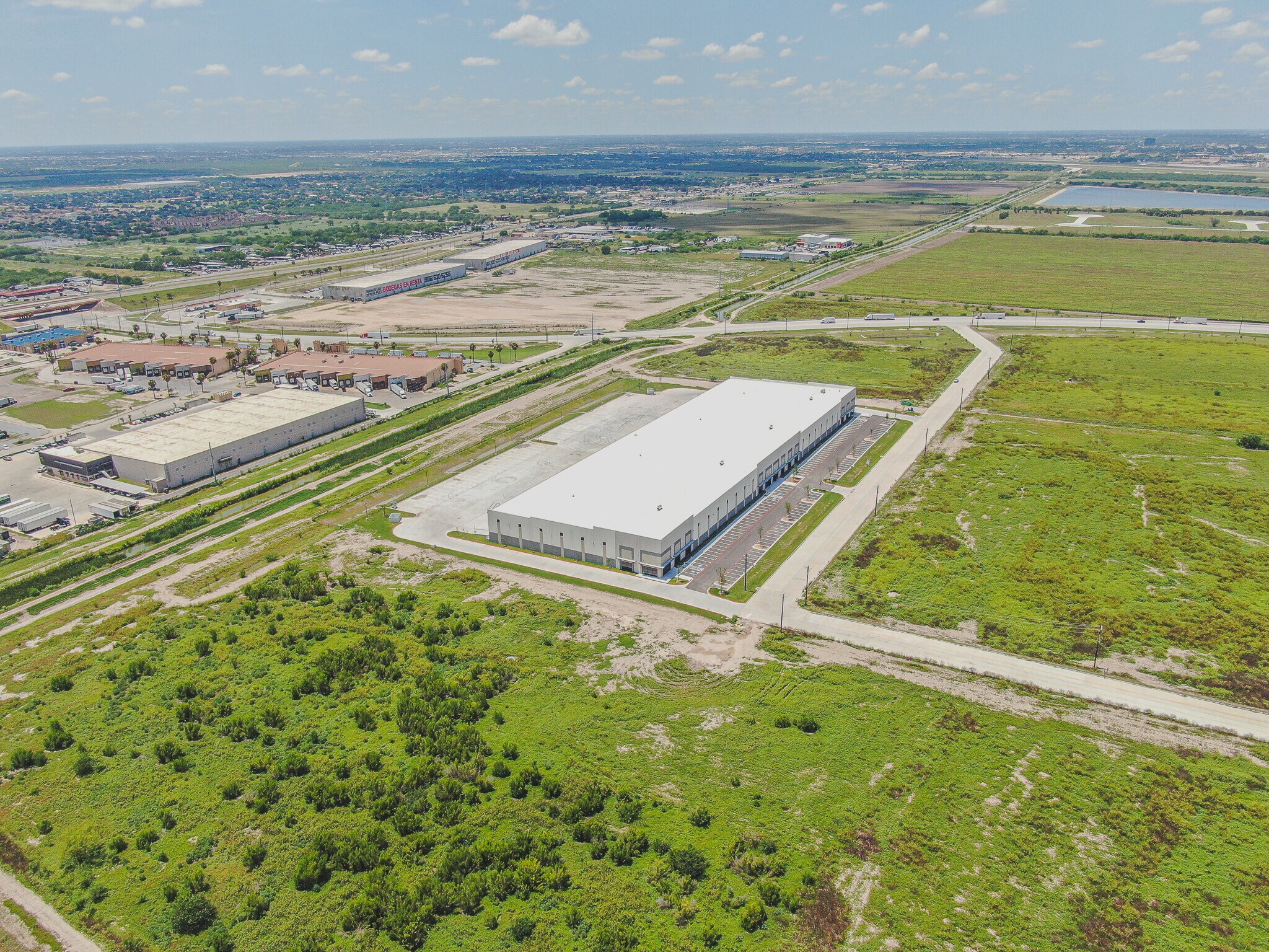 6200 S 16th St, Mc Allen, TX à louer Photo du bâtiment- Image 1 de 8