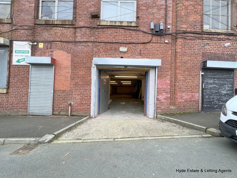 Osborne St, Oldham for lease - Building Photo - Image 2 of 2