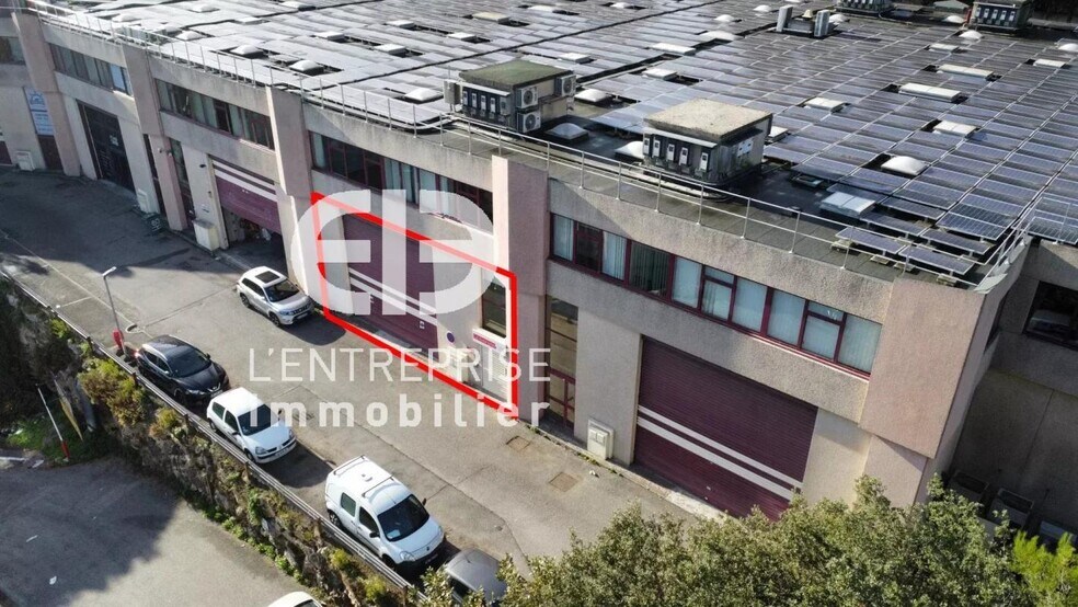 Industriel dans Vallauris à louer - Photo du bâtiment - Image 1 de 4