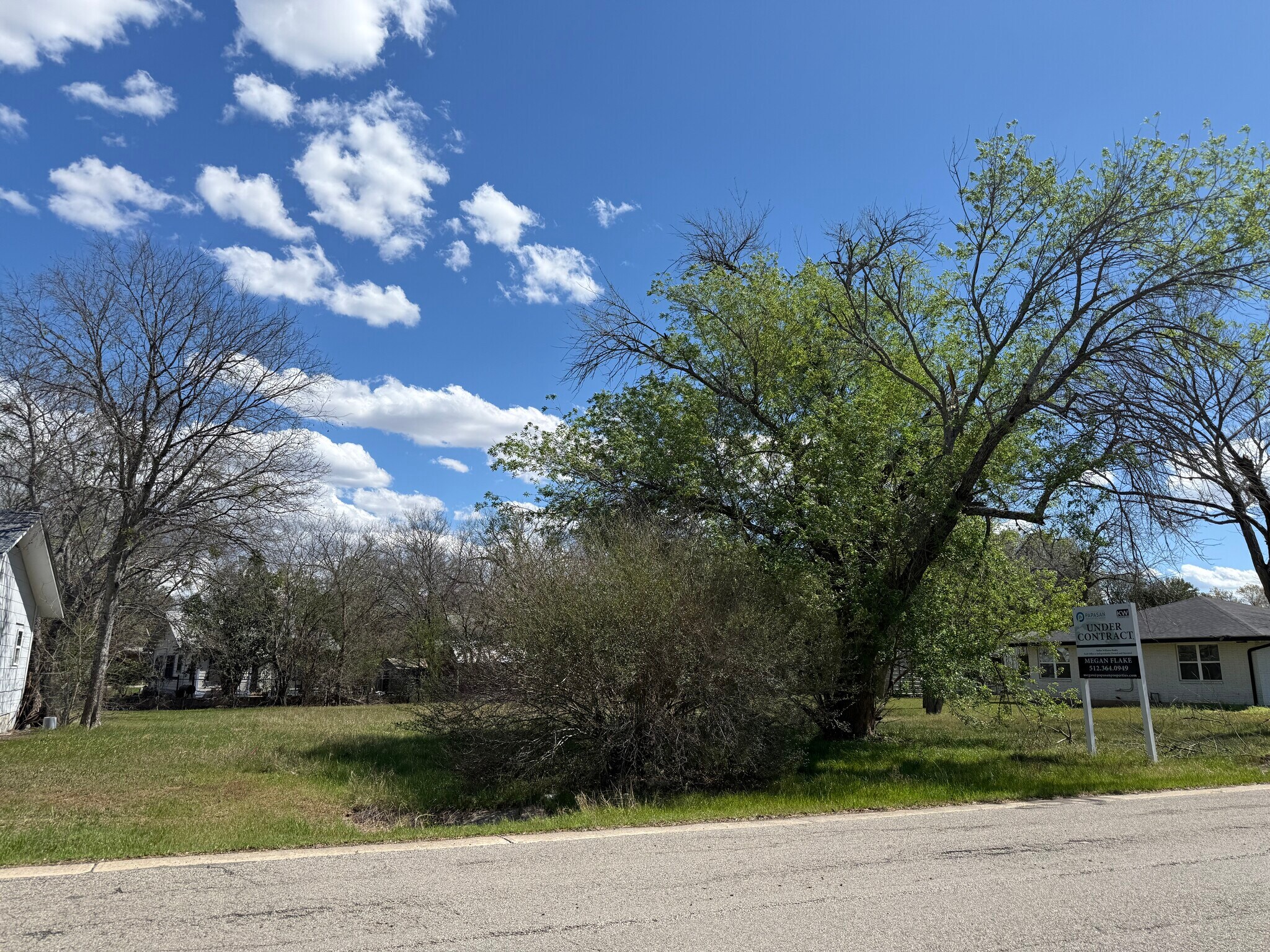 N Railroad St, Buda, TX à vendre Autre- Image 1 de 2