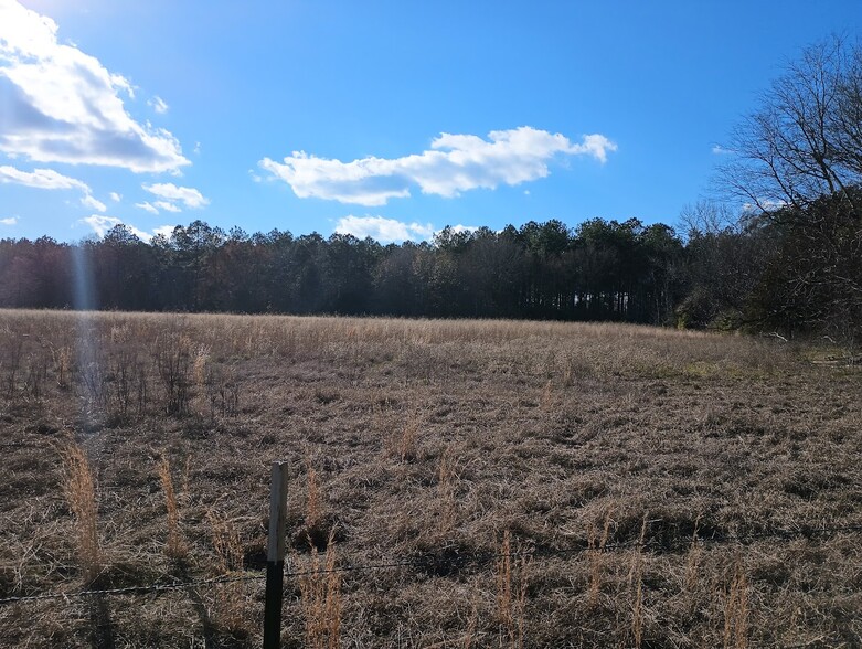 1970 37, Mineola, TX for sale - Primary Photo - Image 1 of 1