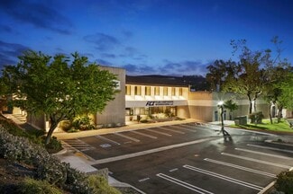 Plus de détails pour 1755 La Costa Meadows Dr, San Marcos, CA - Flex à vendre