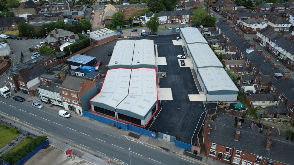 530 Hartshill Rd, Stoke On Trent for lease - Building Photo - Image 3 of 8