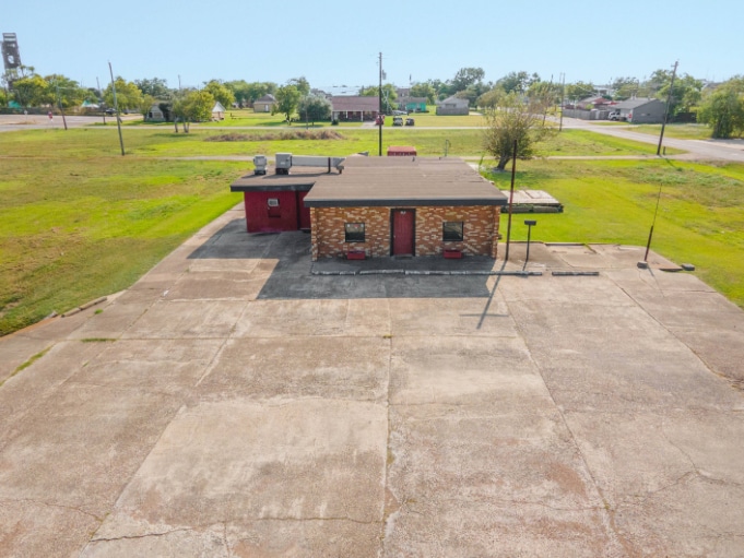 503 S Gulf Blvd, Freeport, TX à vendre Photo du bâtiment- Image 1 de 14