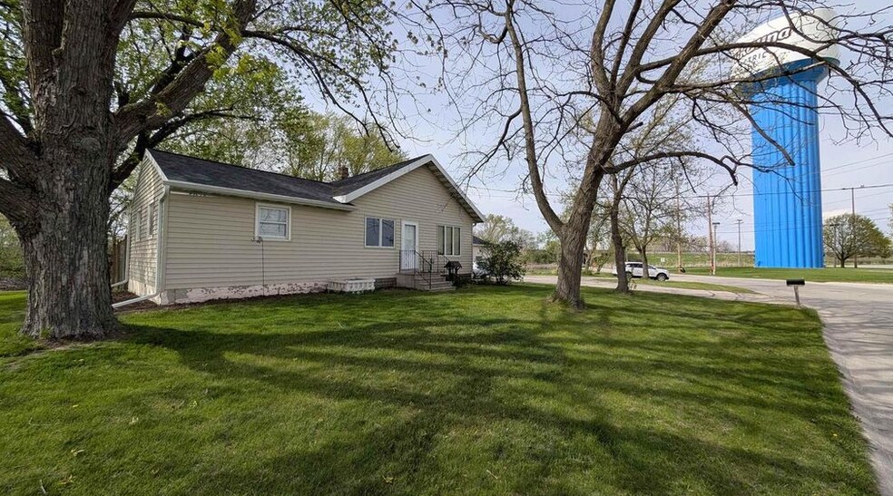 1251 Maloney Rd, Kaukauna, WI à vendre - Photo du bâtiment - Image 3 de 9