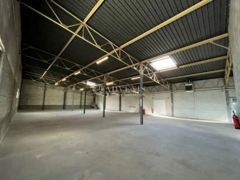 Flex dans Vénissieux à louer - Photo intérieure - Image 3 de 6