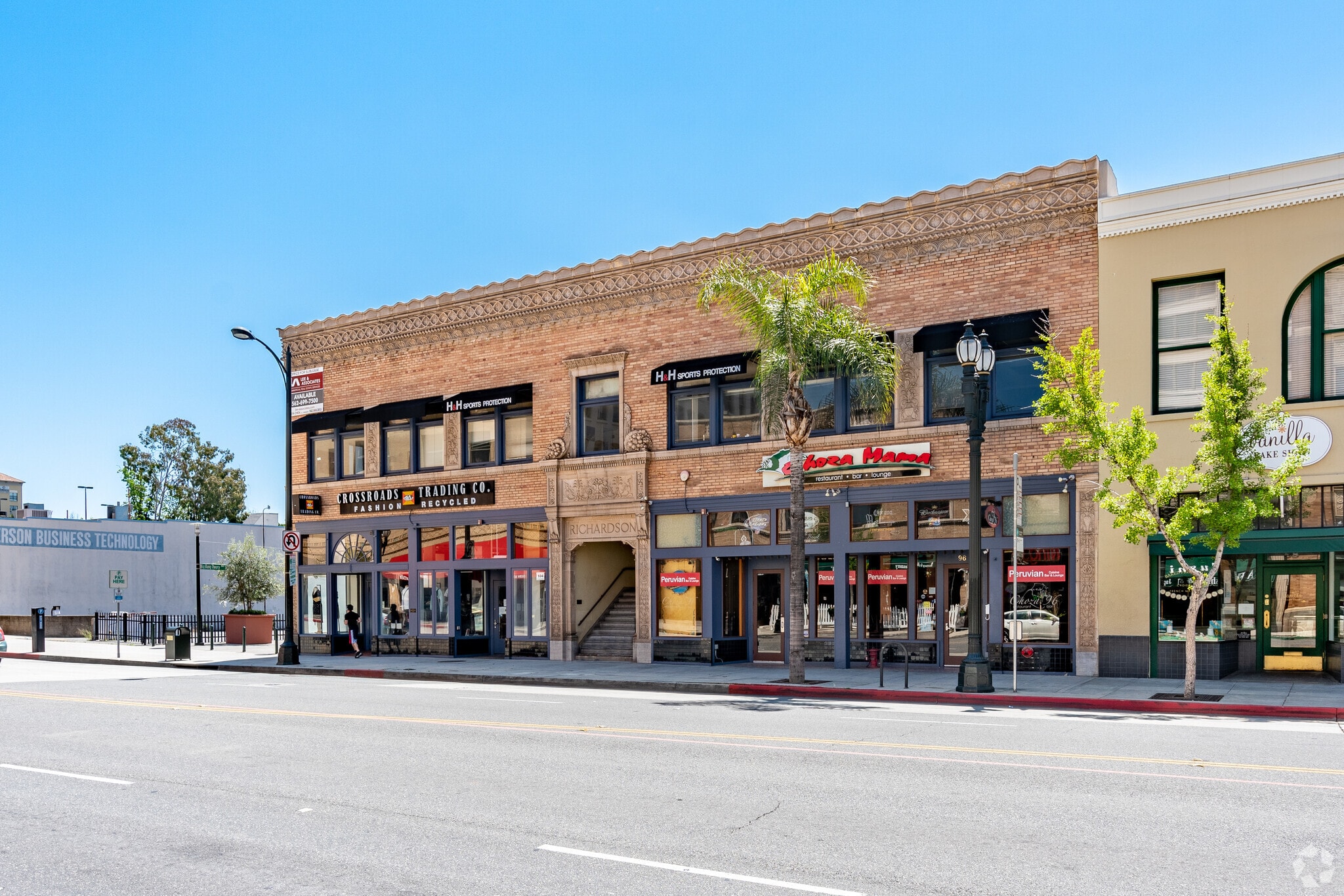 96-104 E Colorado Blvd, Pasadena, CA for lease Primary Photo- Image 1 of 5