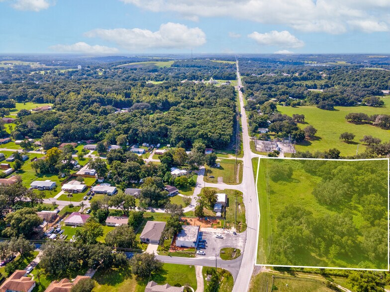 12199 Fort King rd, Dade City, FL à vendre - Photo du bâtiment - Image 2 de 5