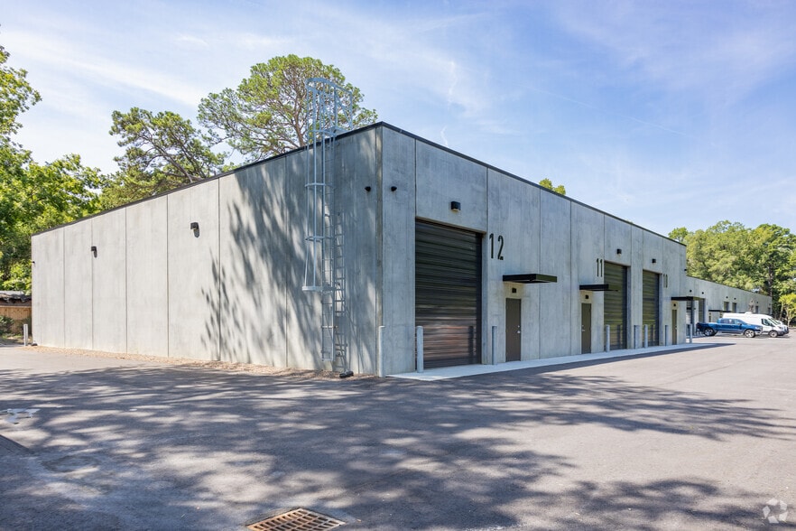 6548 Ward Ave, North Charleston, SC for lease - Primary Photo - Image 1 of 48