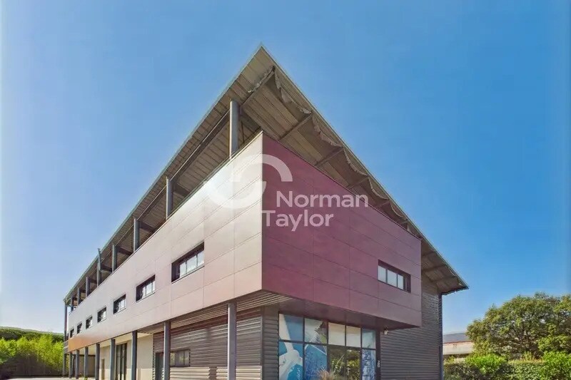 Bureau dans Mudaison à vendre Photo du bâtiment- Image 1 de 13