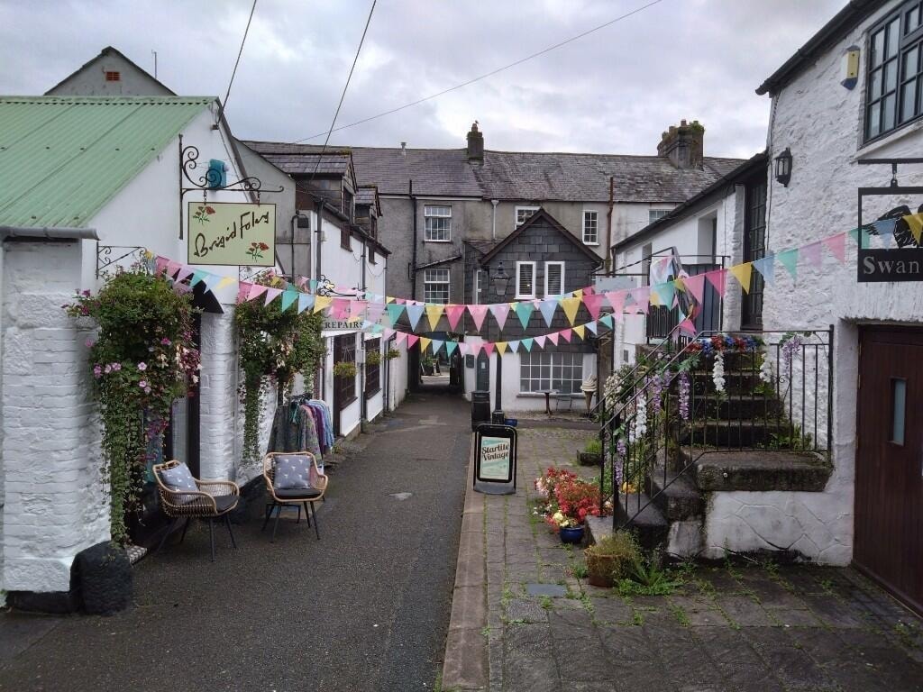 Paddons Row, Tavistock à louer Photo du bâtiment- Image 1 de 2